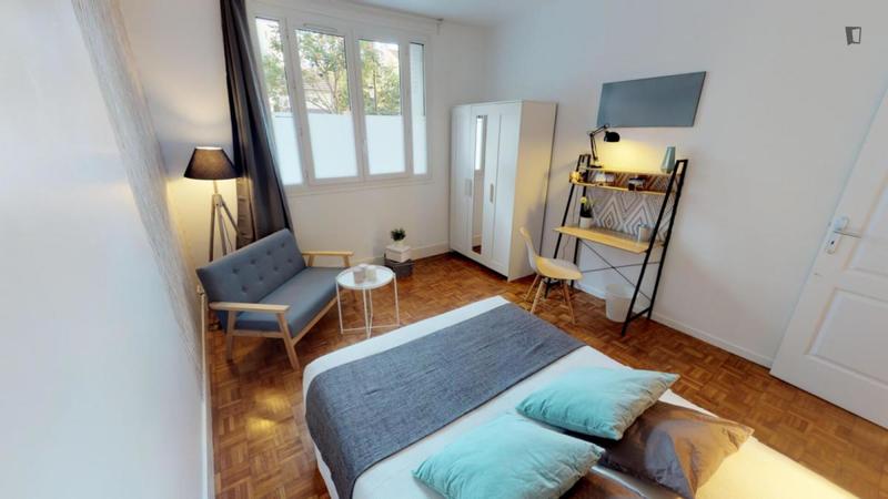 Chambre - 13 m² - 4 pièces