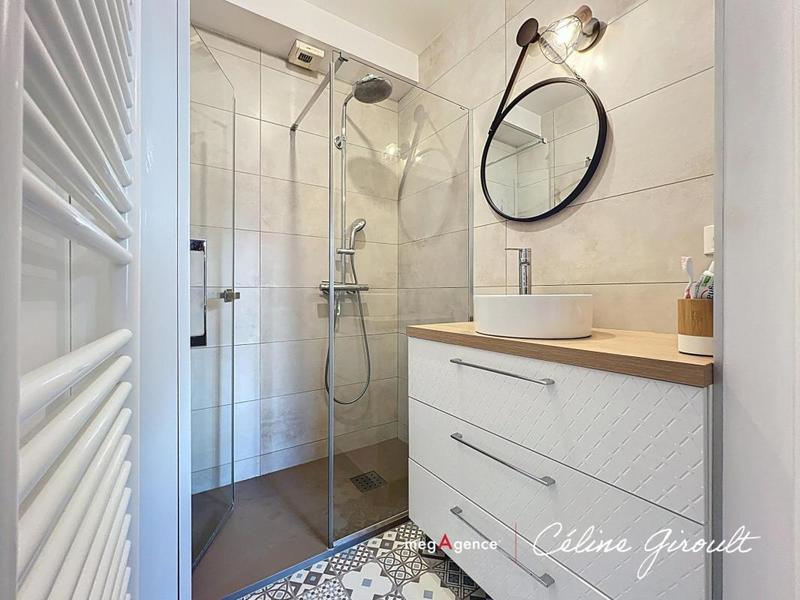 Pavillon - 120 m² - 6 pièces