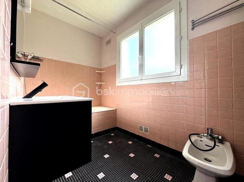 Maison - 112 m² - 6 pièces