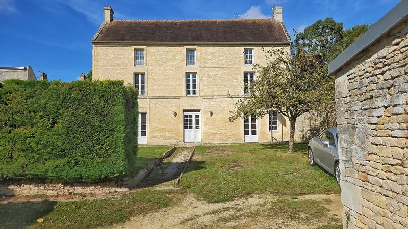 Maison - 150 m² - 7 pièces