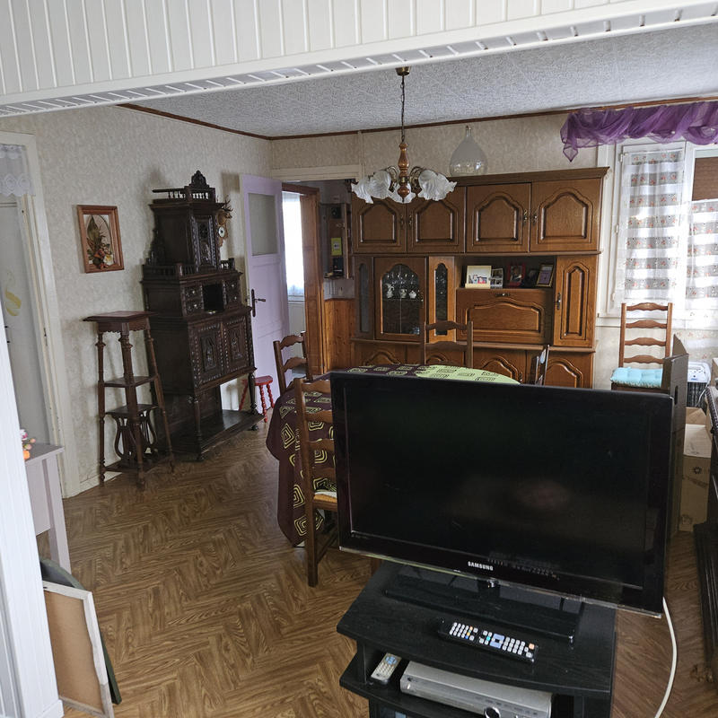 Appartement - 80 m² - 6 pièces