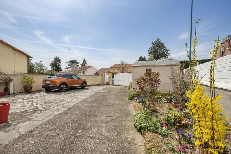 Maison ancienne - 114 m² - 4 pièces