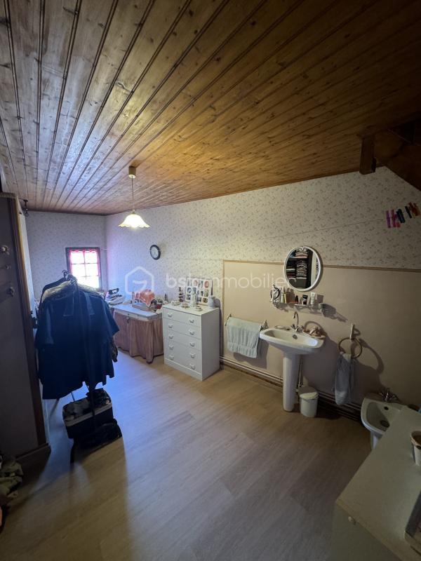 Maison de village - 178 m² - 8 pièces