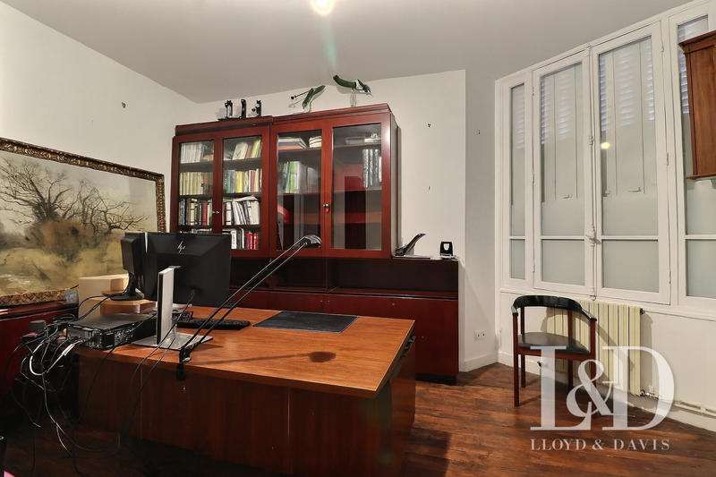 Bureau - 175 m² - 6 pièces