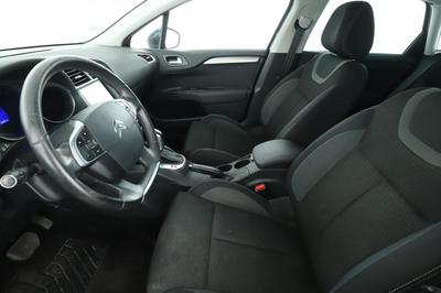Citroën C4 1.6 Blue-HDi Millenium Eat6 120 ch