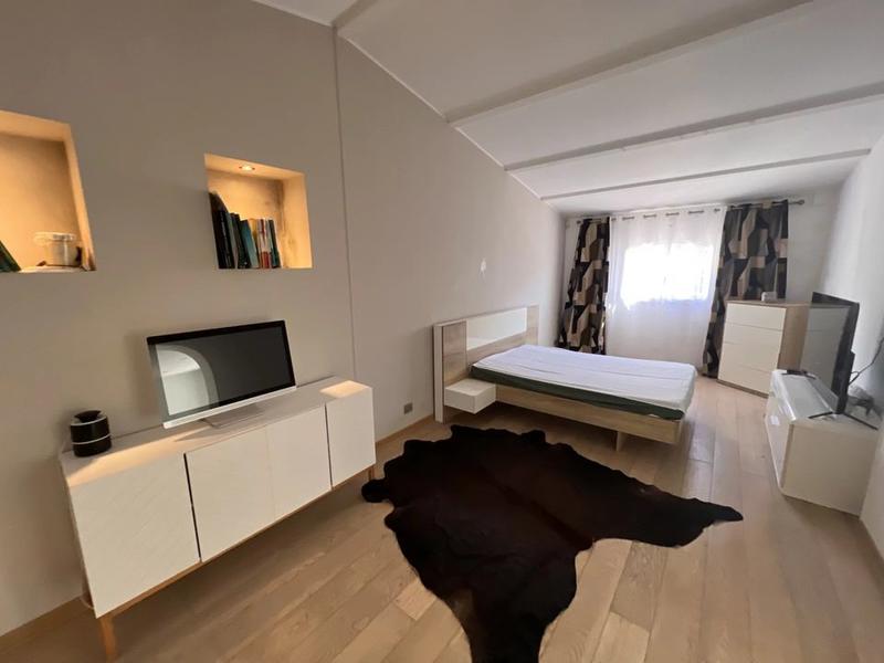 Villa - 500 m² - 6 pièces