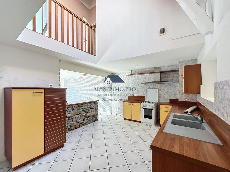 Maison - 123 m² - 7 pièces