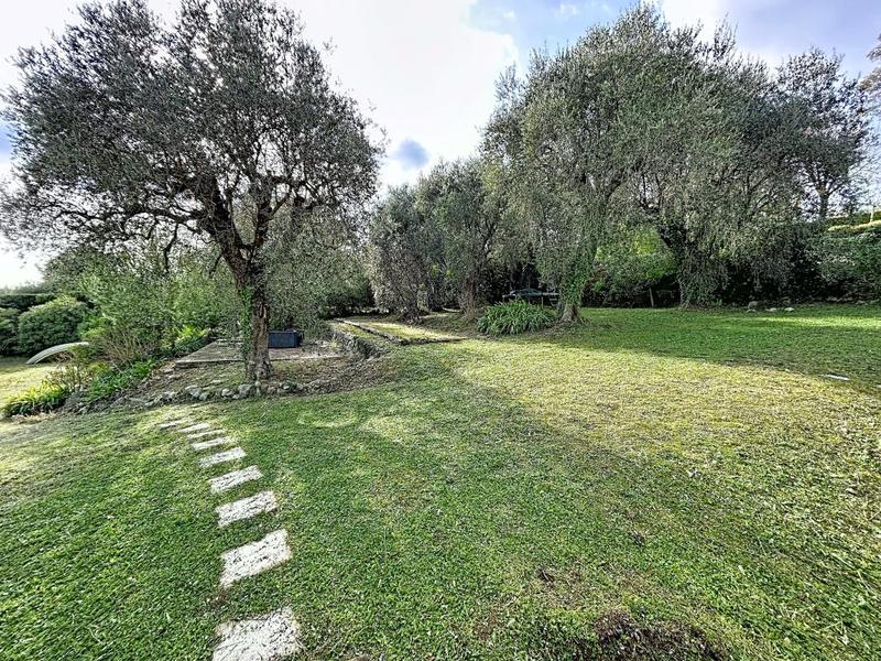 Maison - 122 m² - 4 pièces