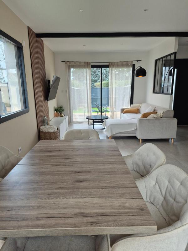 Villa - 104 m² - 4 pièces