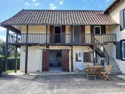 Maison en pierre - 165 m² - 7 pièces