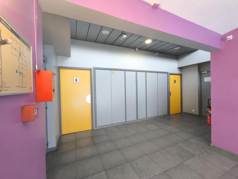 Bureau - 60 m² - 1 pièce