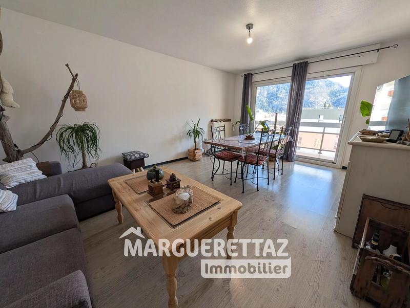 Appartement - 75 m² - 3 pièces