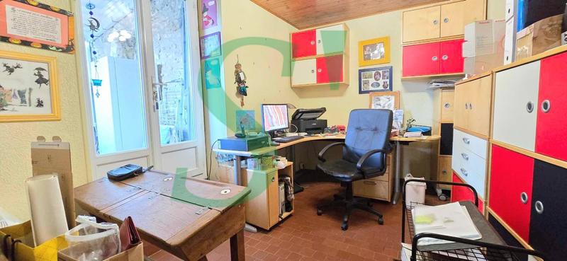 Maison - 141 m² - 8 pièces