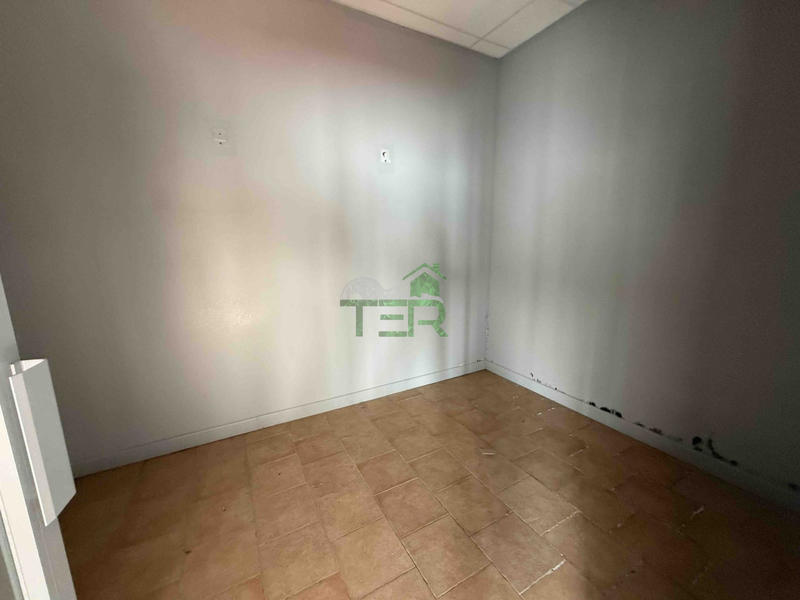 Local commercial - 313 m²