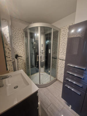 Appartement - 84 m² - 5 pièces