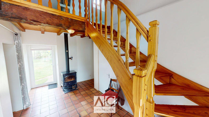 Maison - 190 m² - 8 pièces