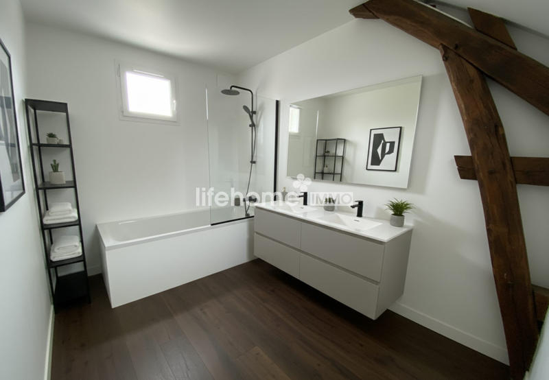 Maison - 140 m² - 5 pièces