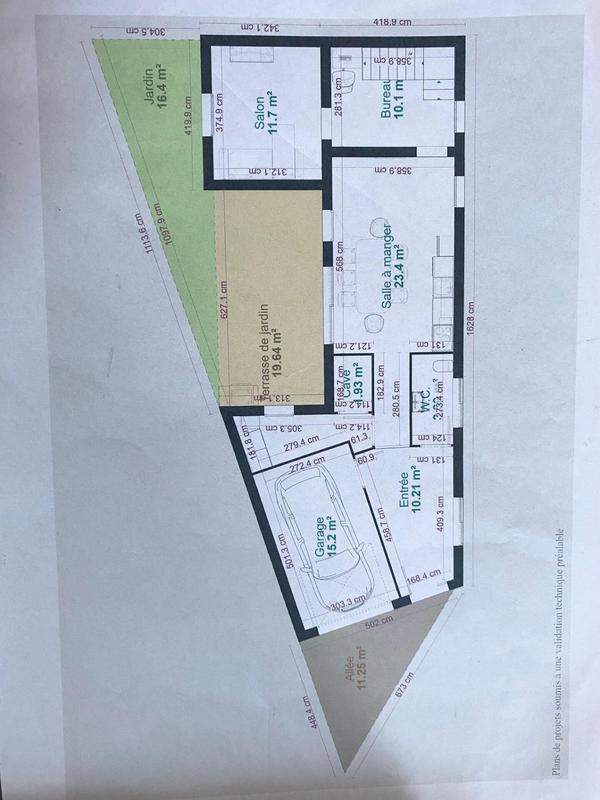 Maison - 168 m² - 9 pièces