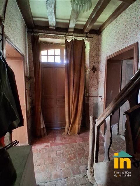 Propriété - 262 m² - 11 pièces