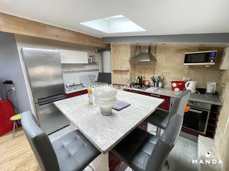 Chambre - 10 m² - 4 pièces