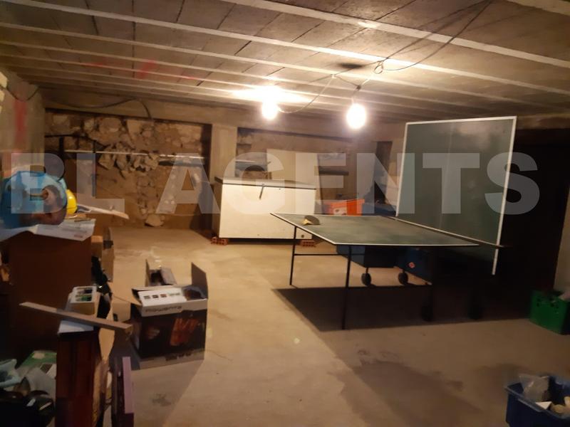 Maison ancienne - 300 m² - 11 pièces