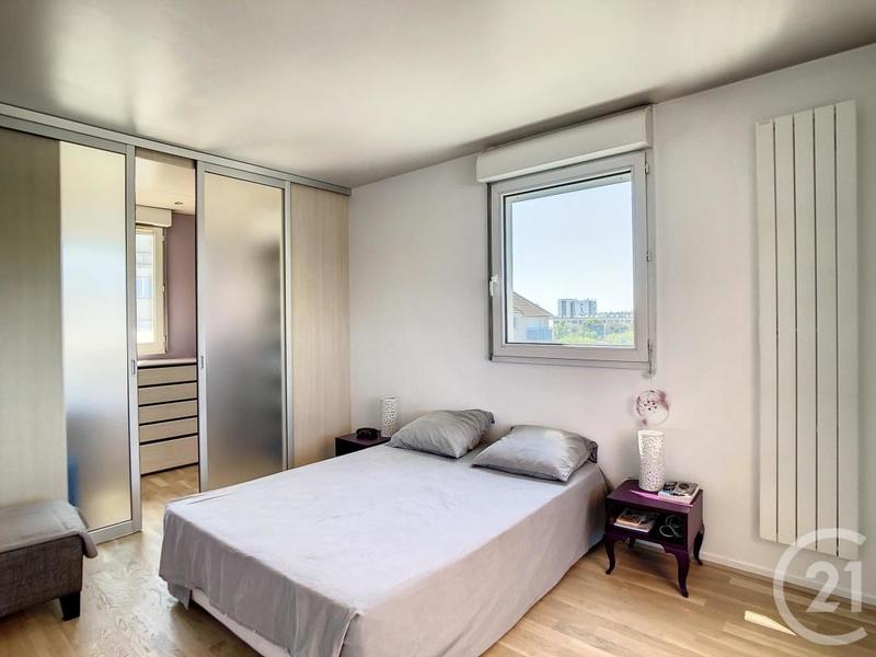 Duplex - 106 m² - 4 pièces