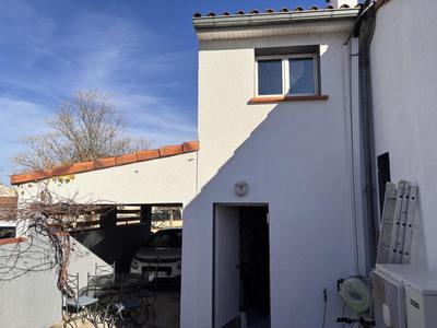 Maison - 140 m² - 5 pièces