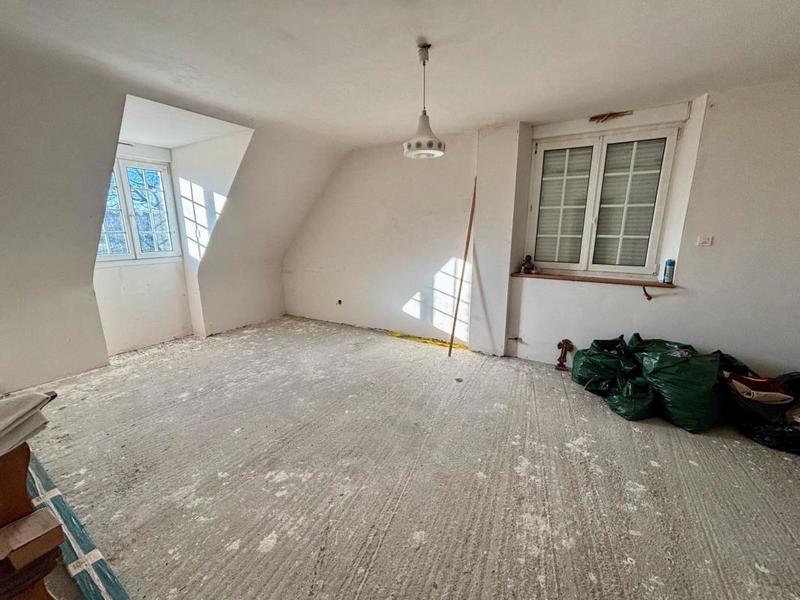 Maison en pierre - 140 m² - 6 pièces