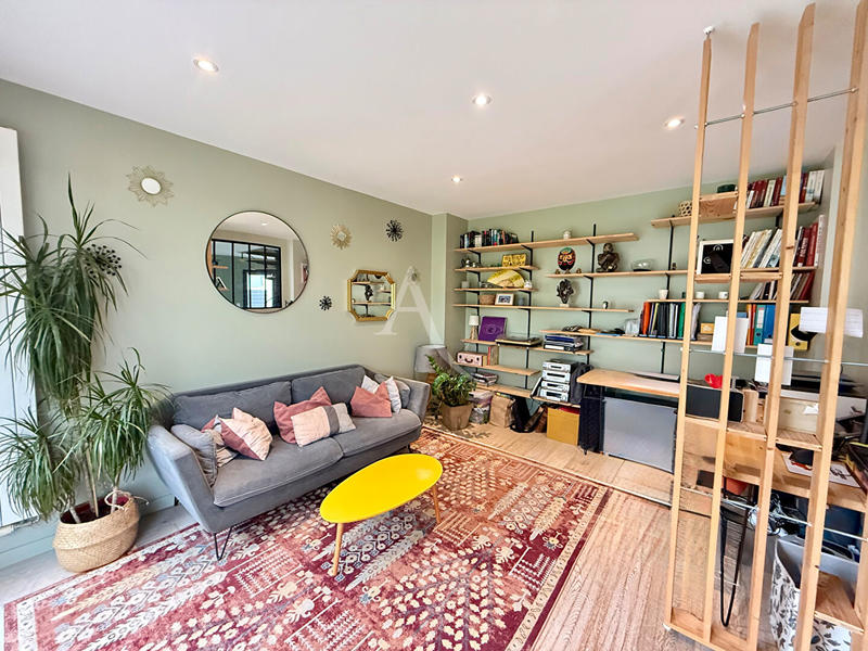 Maison - 160 m² - 8 pièces