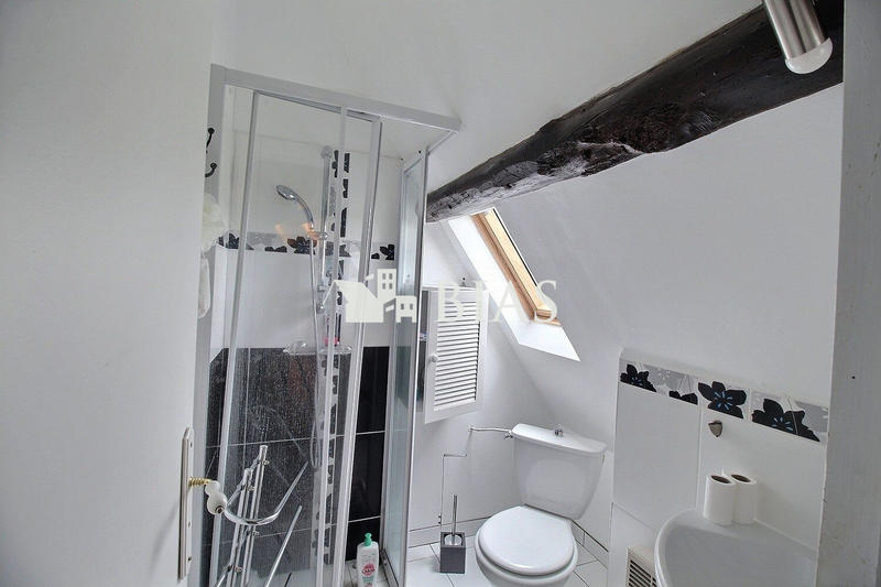 Maison - 67 m² - 5 pièces