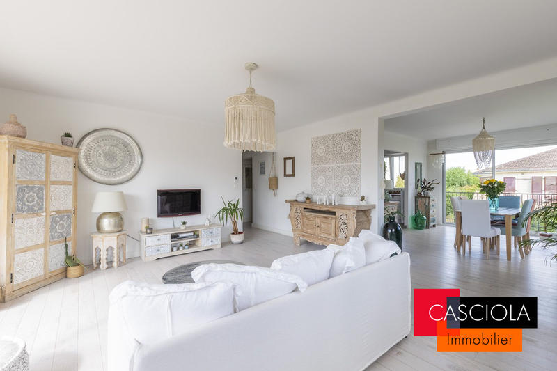 Maison - 133 m² - 6 pièces