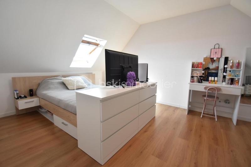 Pavillon - 158 m² - 7 pièces