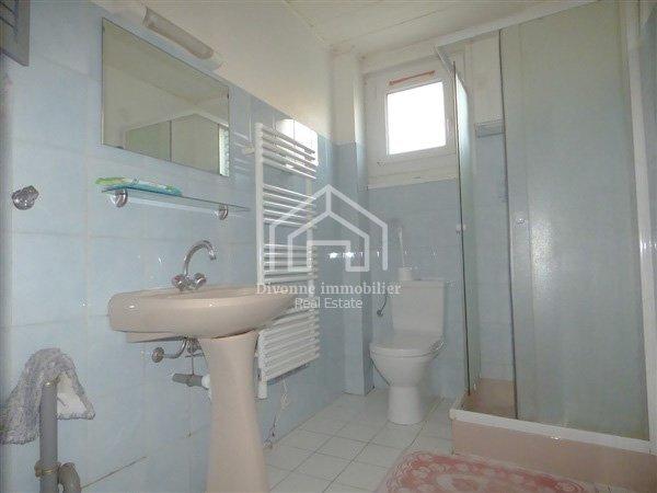 Immeuble - 235 m² - 10 pièces