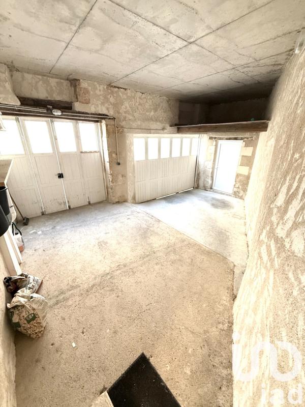 Maison - 177 m² - 9 pièces