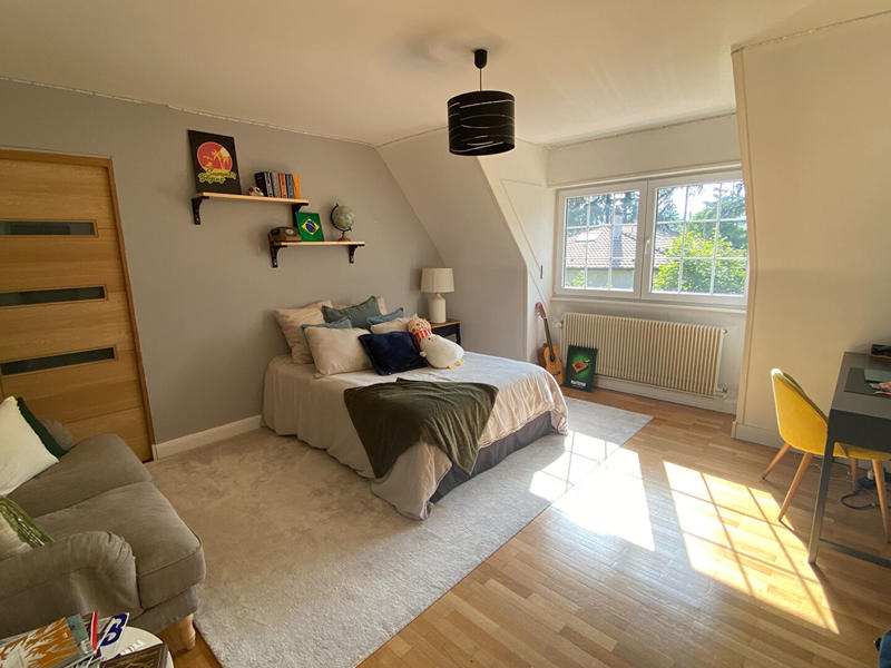 Maison - 166 m² - 6 pièces