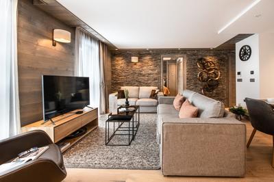 Appartement - 152 m² - 5 pièces