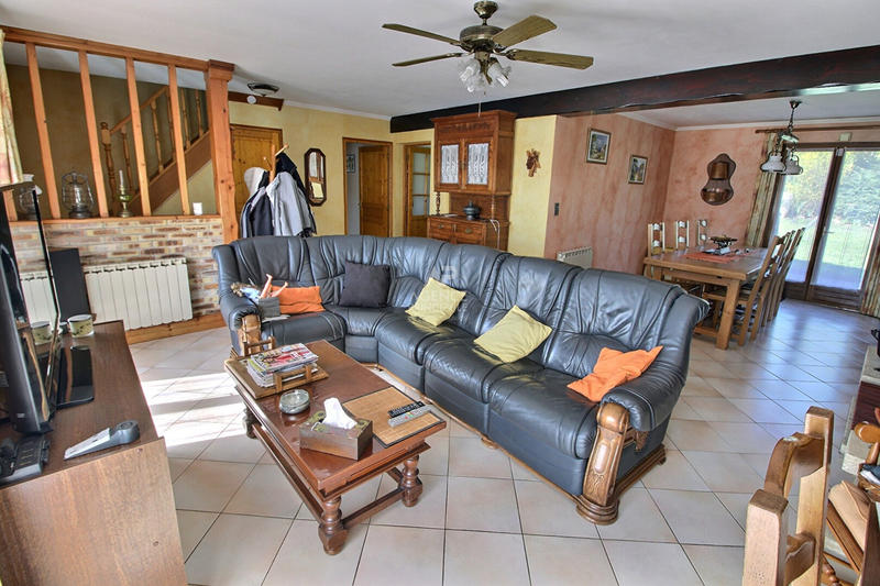 Maison - 158 m² - 7 pièces