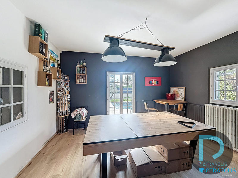 Villa - 183 m² - 5 pièces