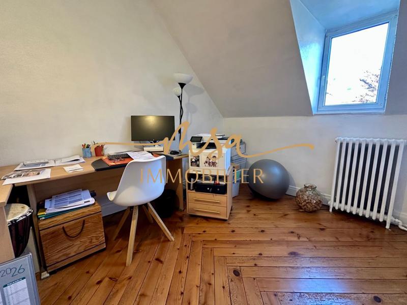 Maison - 122 m² - 6 pièces