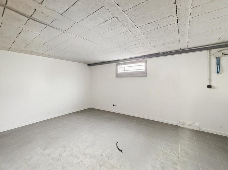 Maison traditionnelle - 81 m² - 4 pièces