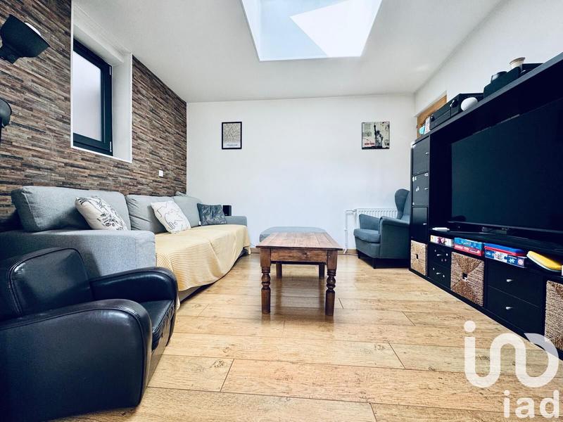 Maison - 104 m² - 5 pièces