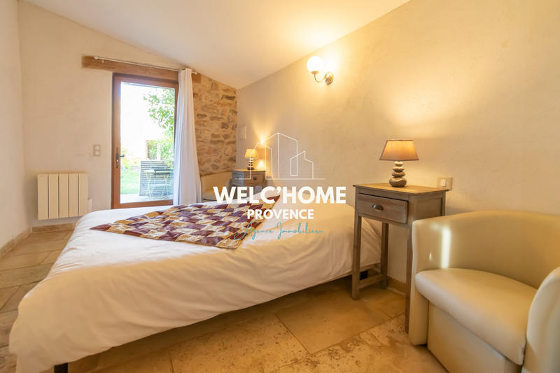 Mas - 465 m² - 20 pièces