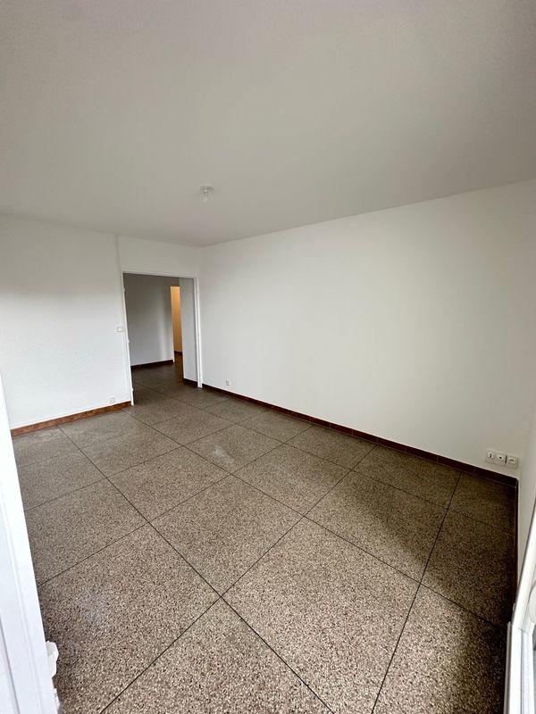 Appartement - 82 m² - 4 pièces