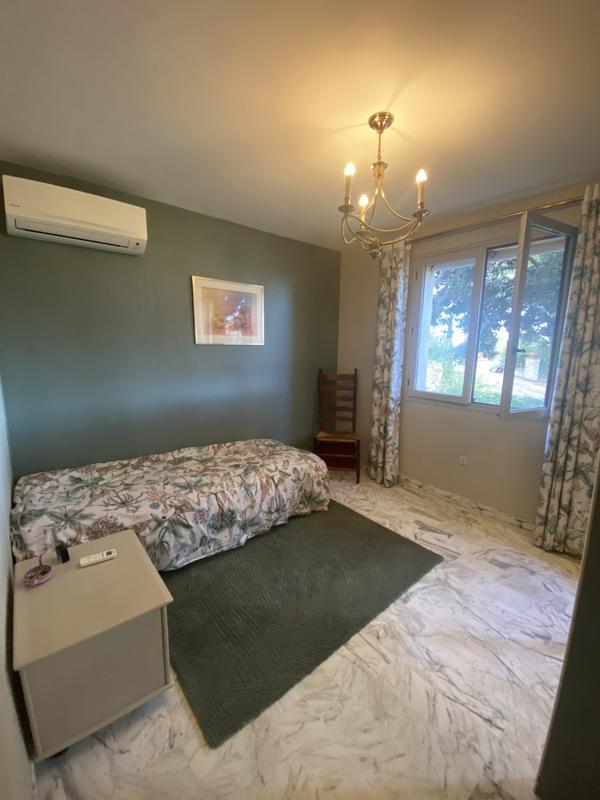 Maison traditionnelle - 130 m² - 7 pièces