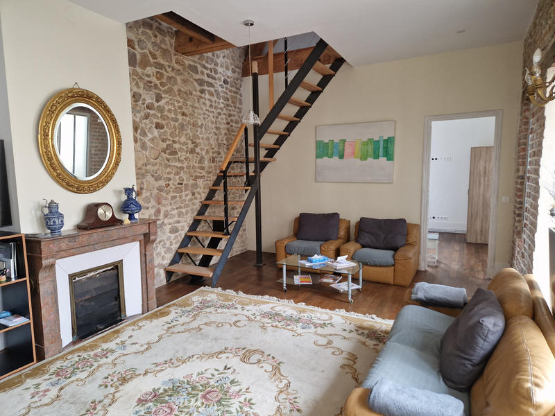 Appartement - 185 m² - 8 pièces