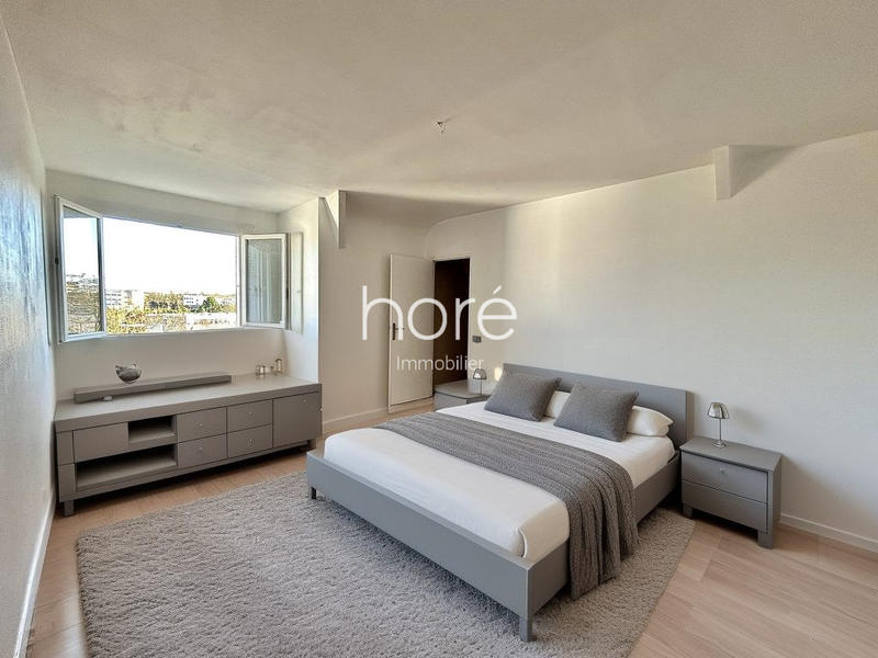 Appartement - 108 m² - 4 pièces