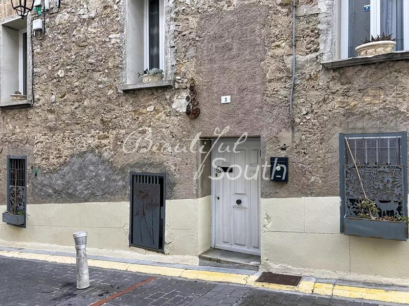 Maison de village - 254 m² - 6 pièces