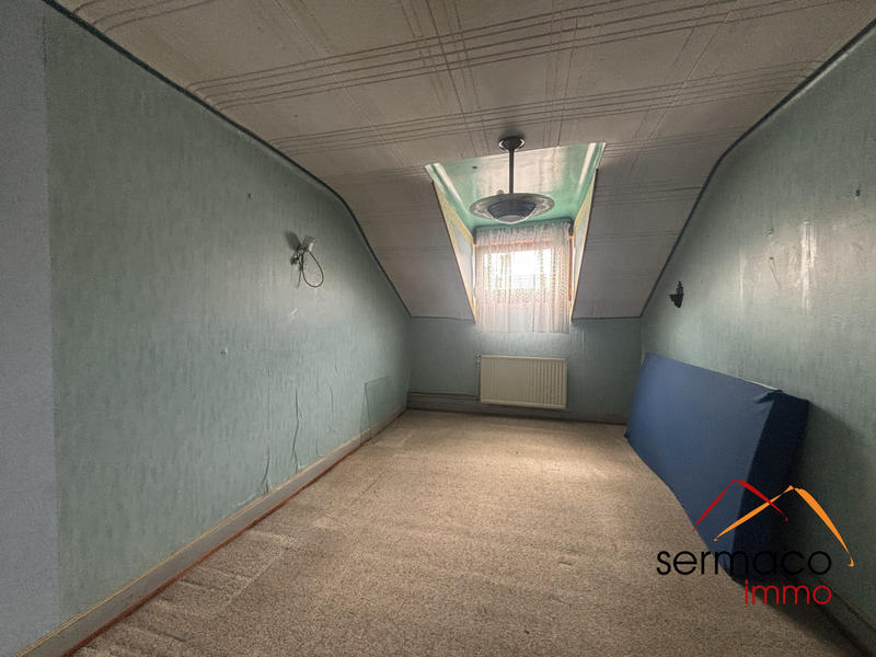 Maison - 194 m² - 9 pièces