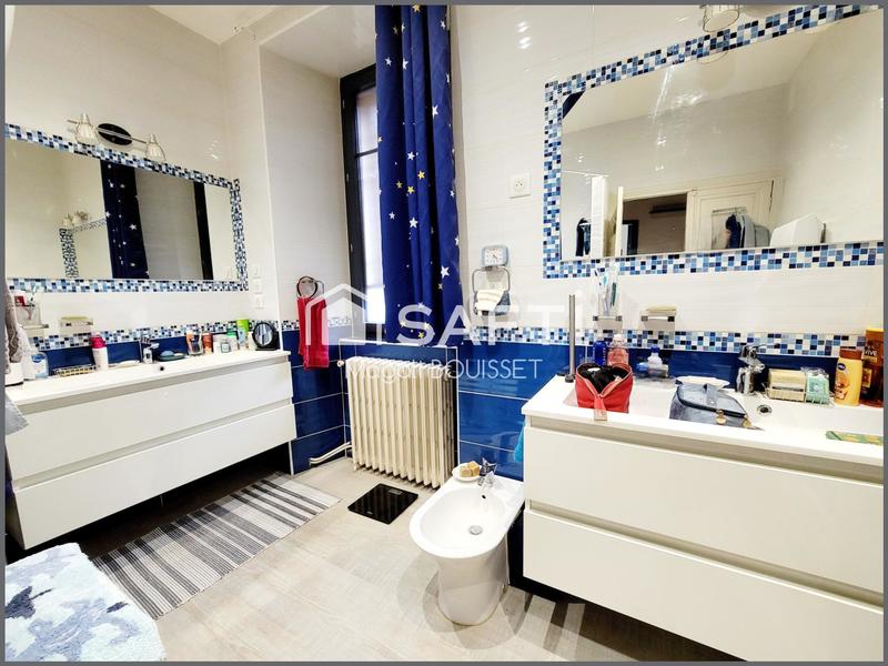 Maison de ville - 195 m² - 8 pièces