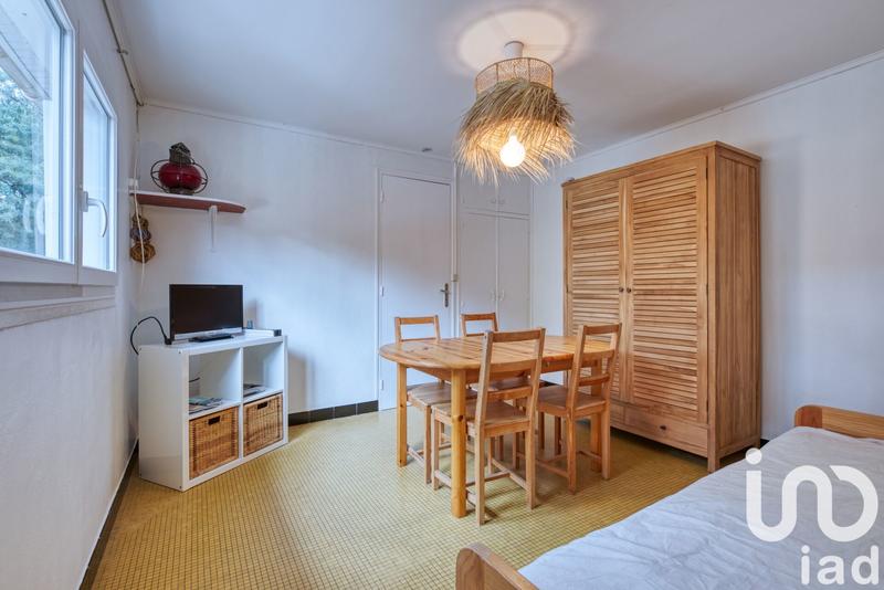 Maison - 195 m² - 12 pièces